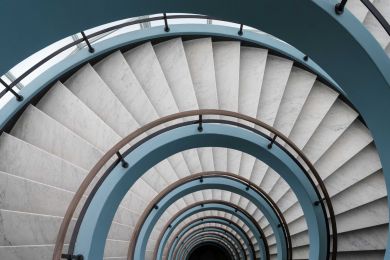 16 Treppe in einem Verwaltungsgebäude in  Antwerpen